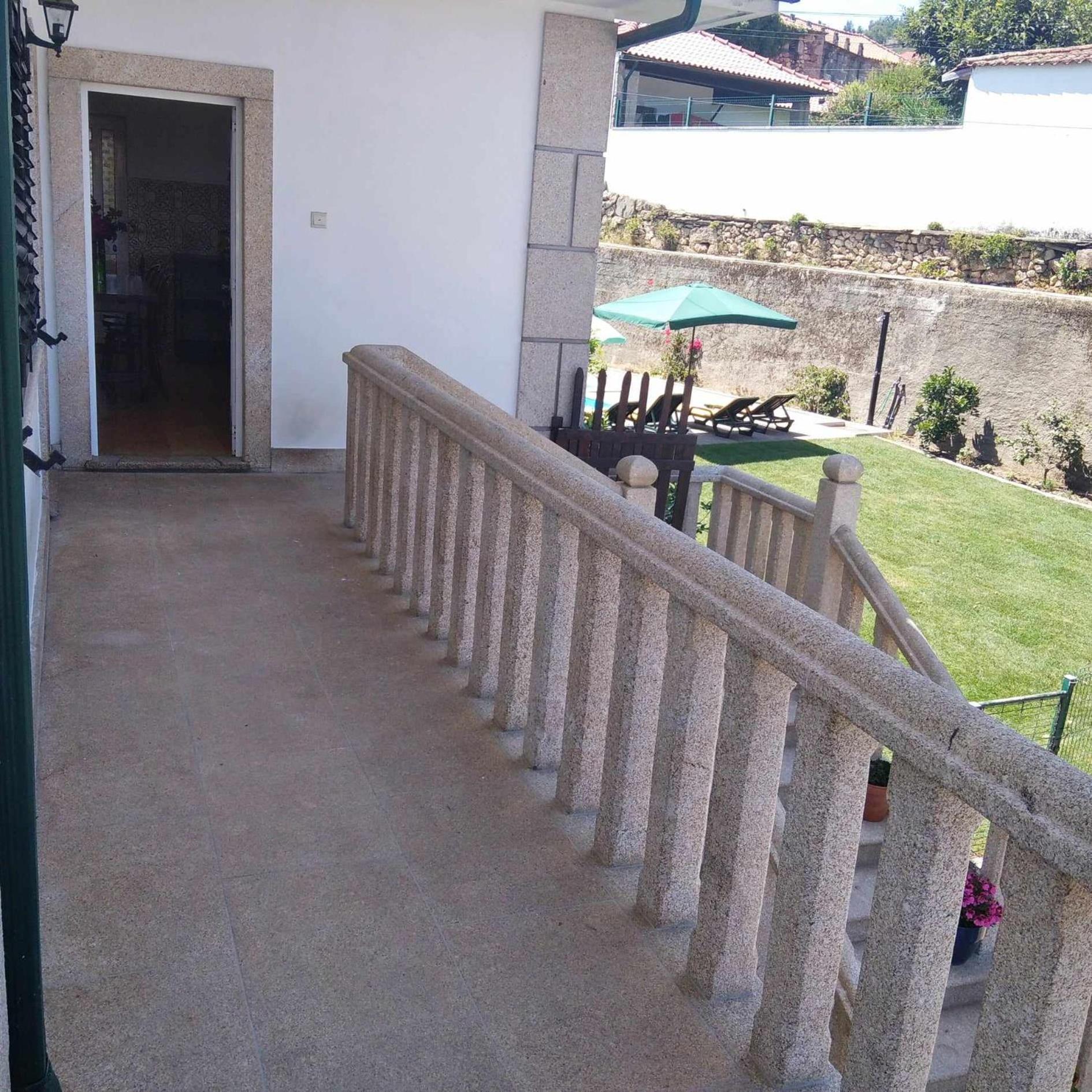 Villa Garden & Pool - Alojamentos سيلوريكو دي باستو المظهر الخارجي الصورة